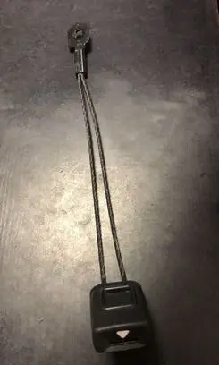Mercedes-Benz A W168 Middle seatbelt buckle (rear) 1688600869