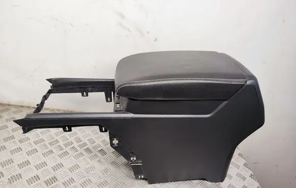 Volkswagen Atlas Armrest 3CN864251