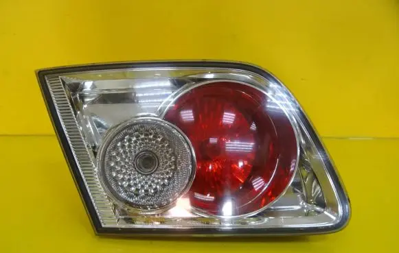 Mazda 6 Tailgate rear/tail lights