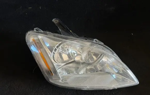 Ford C-MAX I Headlight/headlamp