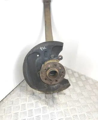 Mercedes-Benz ML W164 Front wheel hub