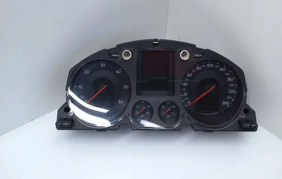 Volkswagen PASSAT B6 Speedometer (instrument cluster) 3C0920871