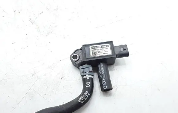 Audi A7 S7 4G Air pressure sensor 059906051H