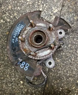 Chrysler Grand Voyager V Front wheel hub
