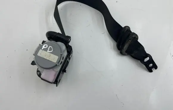 Skoda Octavia Mk3 (5E) Front seatbelt 5E0857702