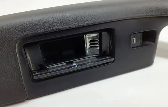 Audi A6 S6 C6 4F Rear door card panel trim 4f0867306