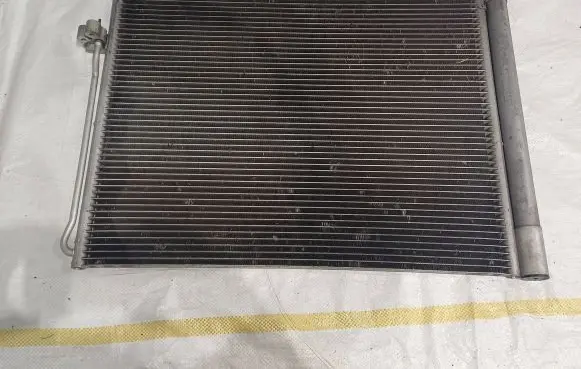 BMW X5 F15 A/C cooling radiator (condenser) 9239992 2018010517
