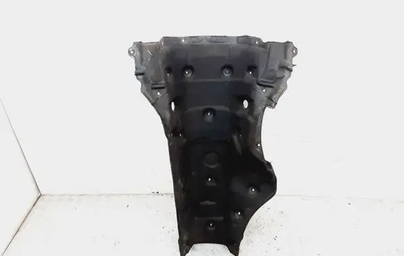 BMW X5 E70 Heat shield in engine bay 