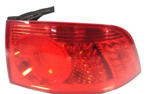 Volkswagen Phaeton Rear/tail lights 3D0945096B