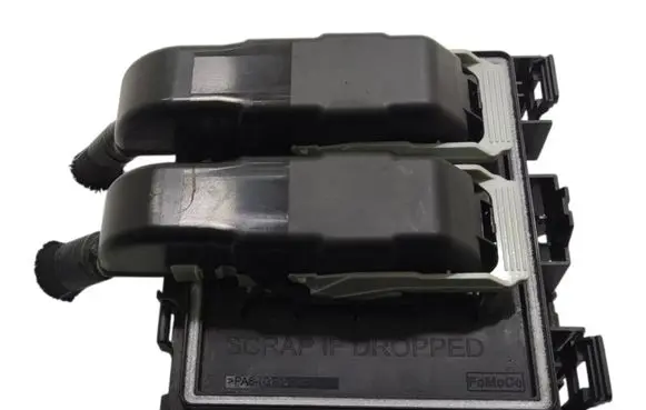 Ford Puma Fuse box set L1TT-14D068-HAD