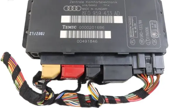 Audi A4 S4 B6 8E 8H Comfort/convenience module 8E0959433AD 00002016B6 00491846