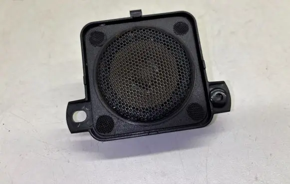 Volvo S70 V70 V70 XC Front door speaker 3533623