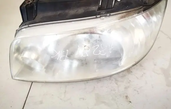 Hyundai Matrix Headlight/headlamp 85029101
