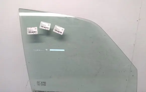 Ford Galaxy Front door window glass four-door 