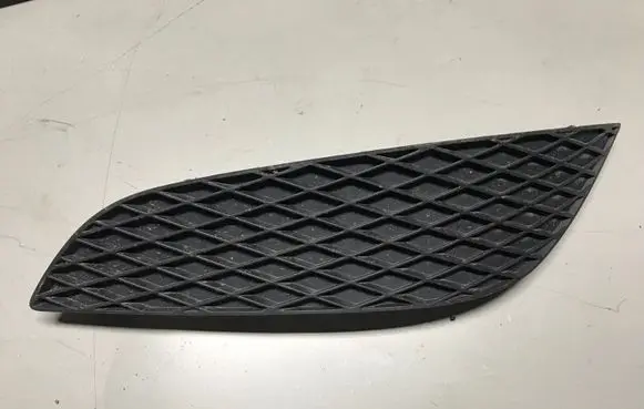 Opel Astra H Front bumper lower grill 13225762 375768702