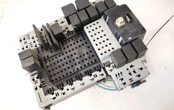 Volvo S60 Fuse box set 9162316