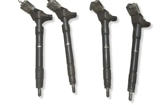 Mazda CX-5 Fuel injectors set SH0113H50