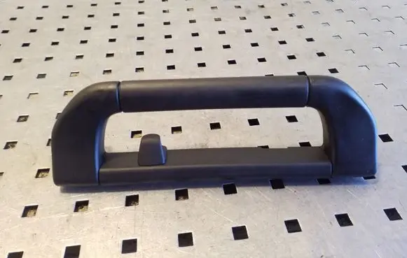 BMW X5 E53 Rear interior roof grab handle 8257226
