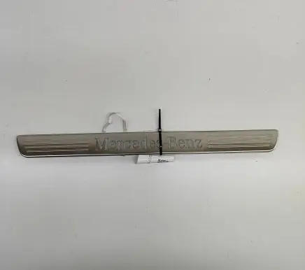 Mercedes-Benz GLA W156 Front sill trim cover A2466805300