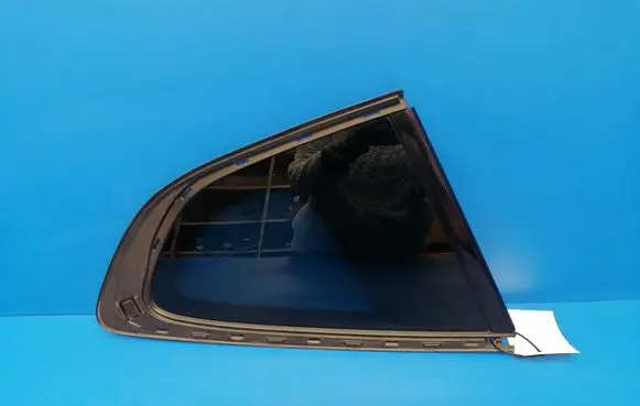 BMW 5 GT F07 Rear side window 7197897 51377197897