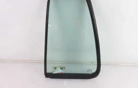 Volkswagen Golf III Rear side window