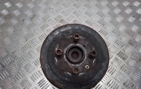 Toyota Aygo AB10 Rear wheel hub
