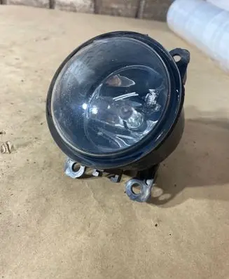 Ford Turneo Courier Front fog light 89204894 2N1115201AB L47ZD