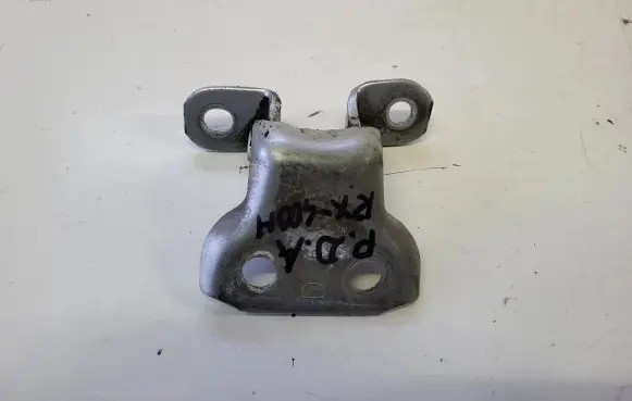 Lexus RX 330 - 350 - 400H Front door lower hinge 