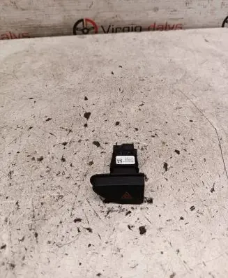 Renault Captur Hazard light switch 252907372R 10026629