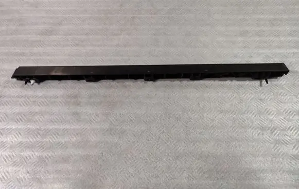 Volvo XC90 Sill supporting ledge 31395857