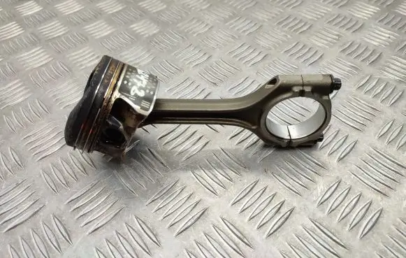 Suzuki Vitara (LY) Piston with connecting rod