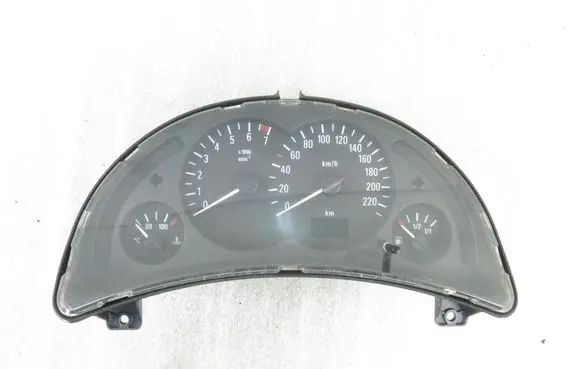 Opel Corsa C Speedometer (instrument cluster) 09166814FL