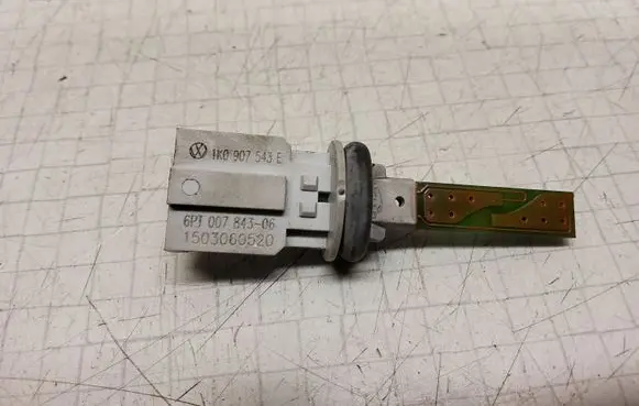 Volkswagen PASSAT B6 Interior temperature sensor 1K0907543E