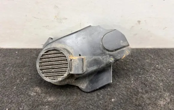 Audi A3 S3 A3 Sportback 8P Other engine bay part 06H109121G