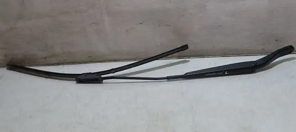 Renault Megane III Front wiper blade arm 288810005R