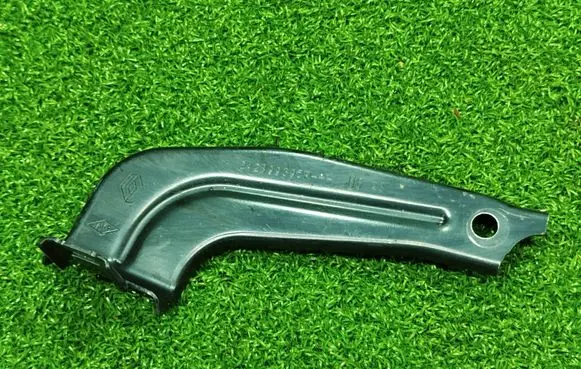 Renault Trafic III (X82) Other exterior part 242399395R