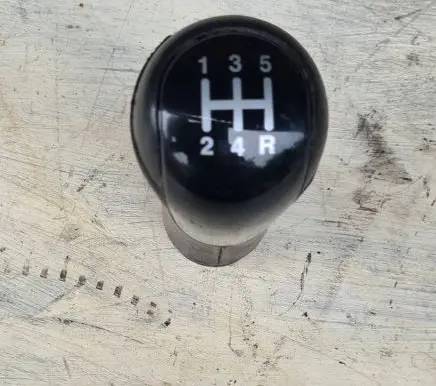 Gear lever shifter trim leather/knob