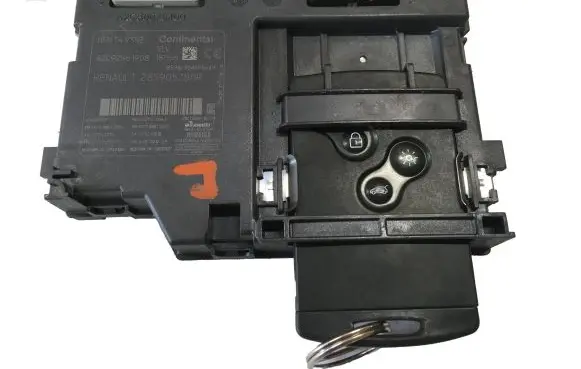 Renault Captur Other control units/modules 2859052800 A2C30075400 TA20120008