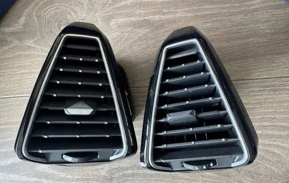 Citroen DS7 Crossback Dashboard air vent grill cover trim 98161423DX 98161422DX