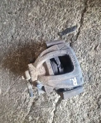 Mini One - Cooper R50 - 53 Front brake caliper