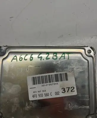 Audi A6 S6 C6 4F Engine control unit/module 4F0910560C