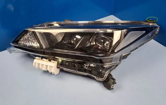 Nissan Leaf II (ZE1) Headlight/headlamp 260606WK7A A1W4320000