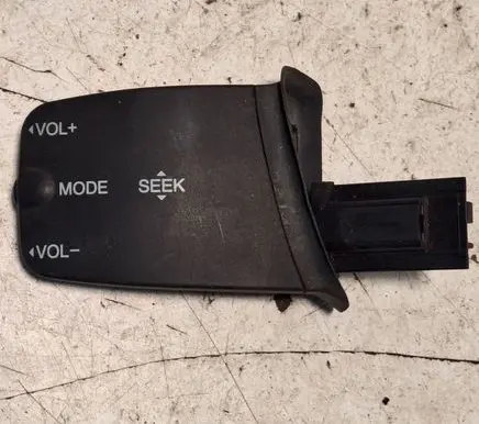 Multifunctional control switch/knob