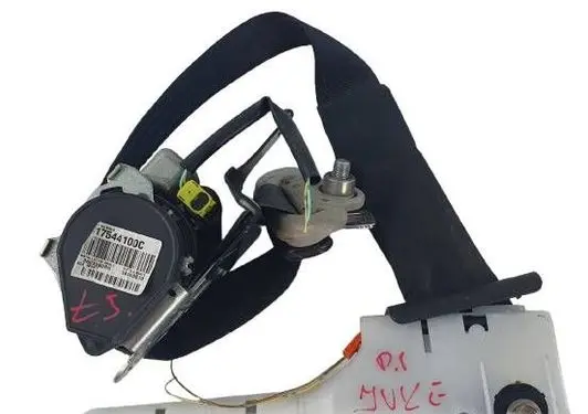 Nissan Juke I F15 Front seatbelt 617544100c