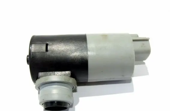 Toyota Auris 150 Windscreen/windshield washer pump 090812A