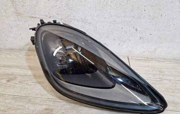 Porsche Cayenne (9Y0 9Y3) Headlight/headlamp 9Y0941034AK