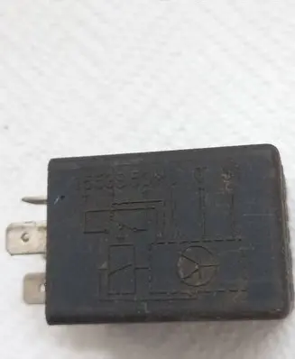 Volkswagen Transporter - Caravelle T4 Other relay 321955531A 5WKK6367