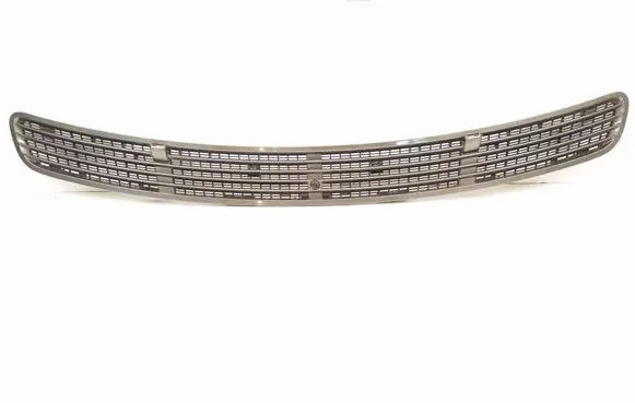 Mercedes-Benz CLS C219 Bonnet/hood grill A2118800005