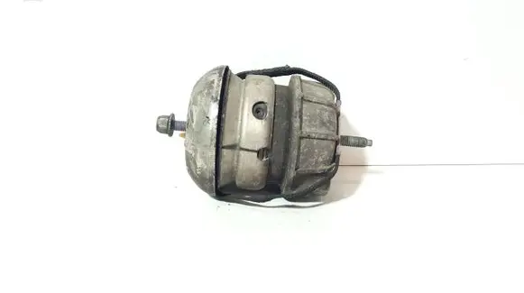 Jaguar S-Type Engine mount bracket W181133