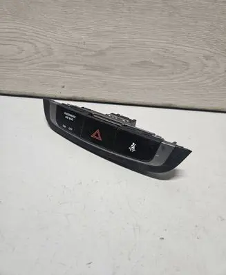 Hyundai ix35 Hazard light switch 847402S450TAN 100702